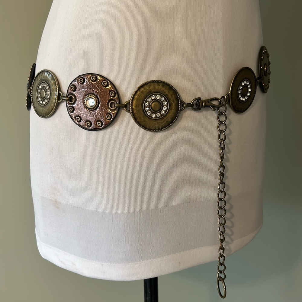 Mixed media belt leather and metal discs lobster clasp 43” adjustable lengths - Picture 2 of 12